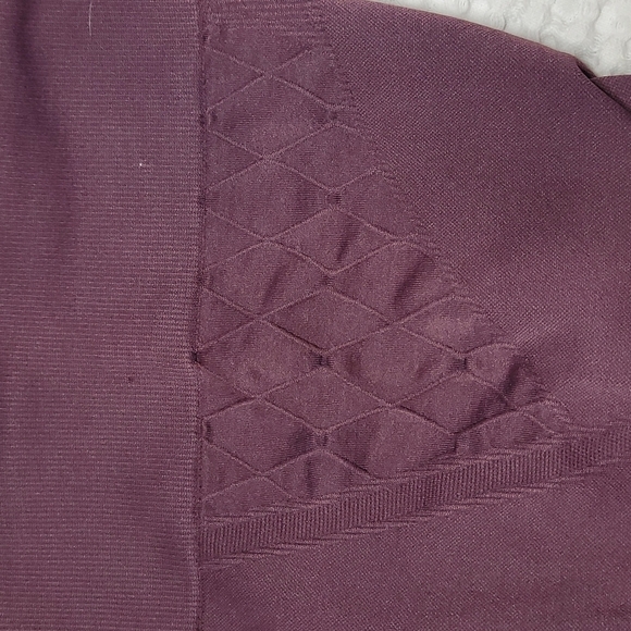 Athleta* Leggings* Cabernet* Sz S - Picture 3 of 5